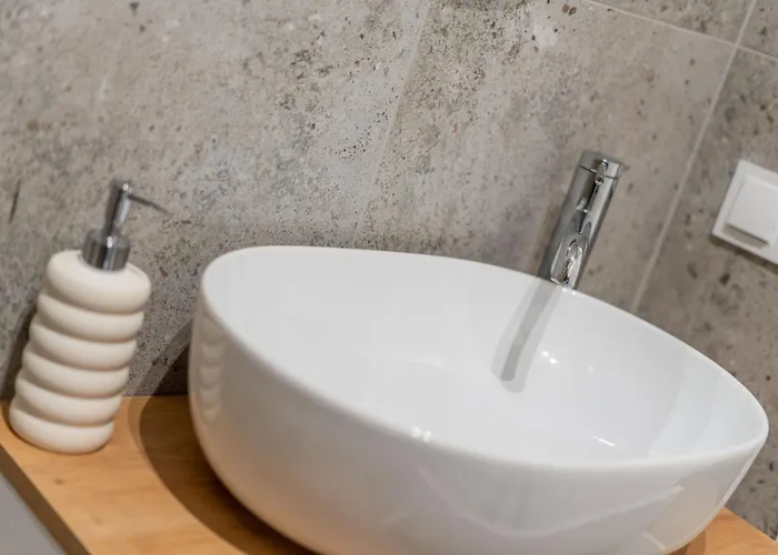 Falista Retkinia Lägenhet Łódź