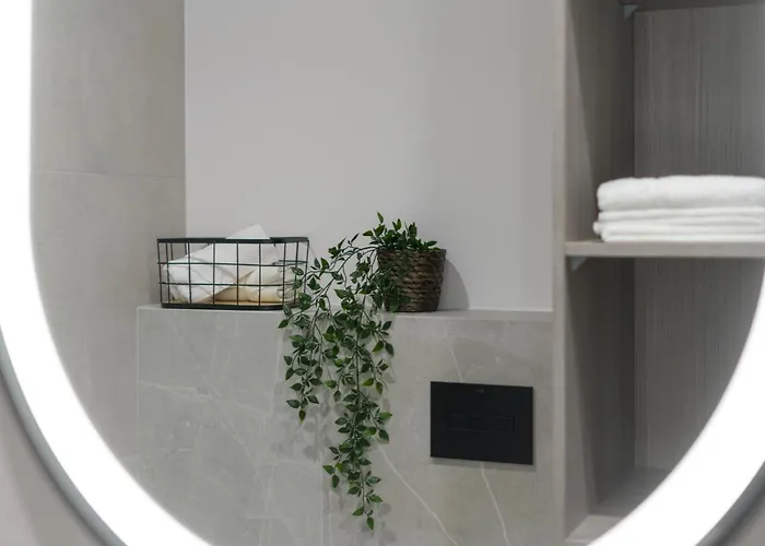 Lägenhet Falista Retkinia